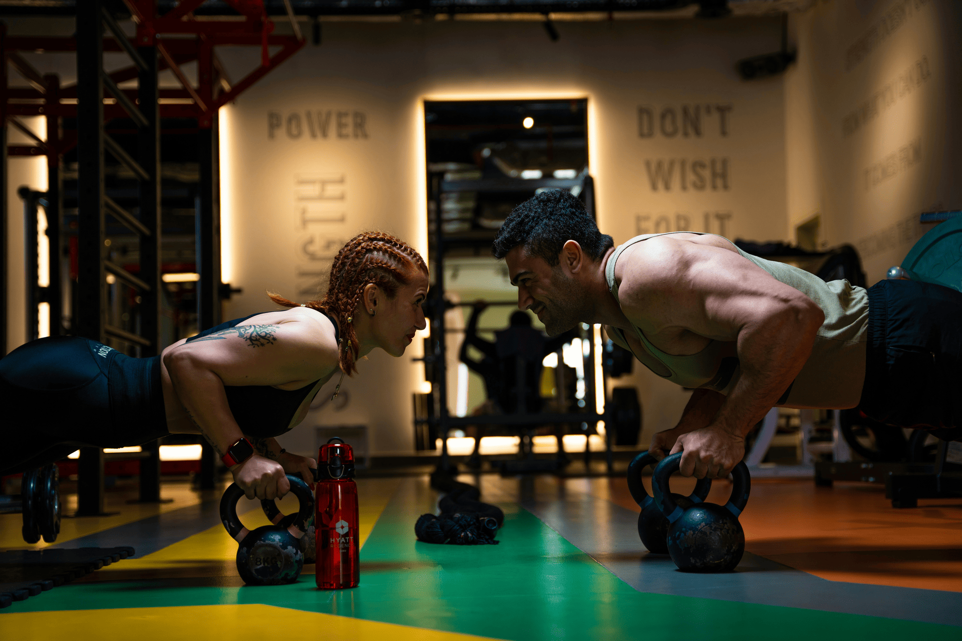 two people working out for accountability - fitness motivation tips