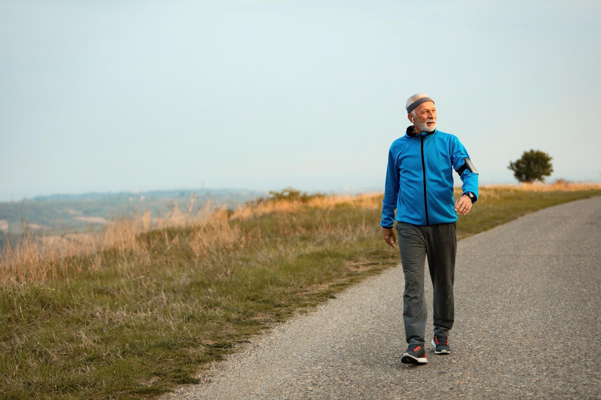 how walking improves mental health - walking in the fields