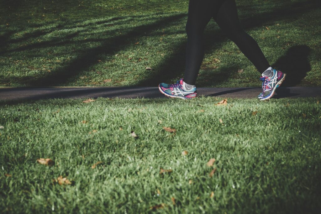how to start a walking routine for beginners - walking with asics shoes